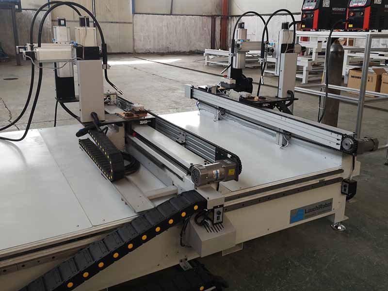 自動焊接機 (2).jpg